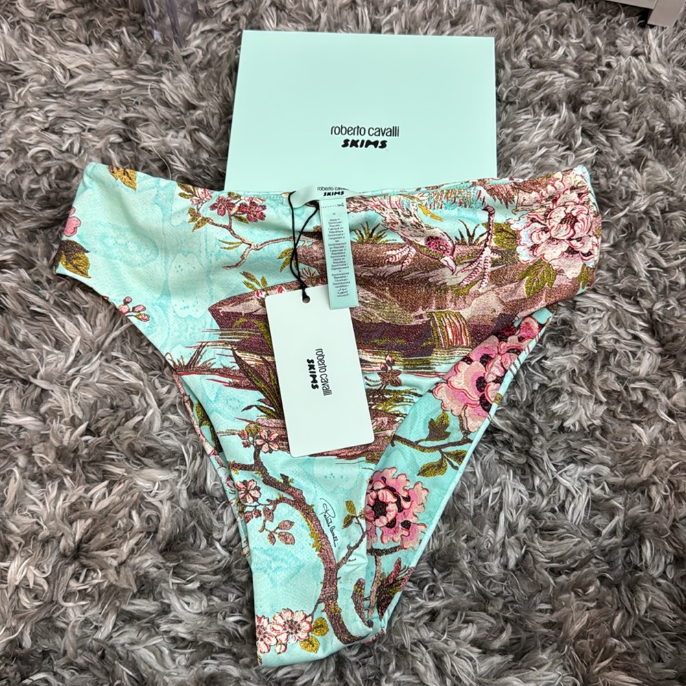 Robert Cavalli x SKIMS High Waisted Bikini Bottom Medium BNWT Fagianella Print - Picture 3 of 7